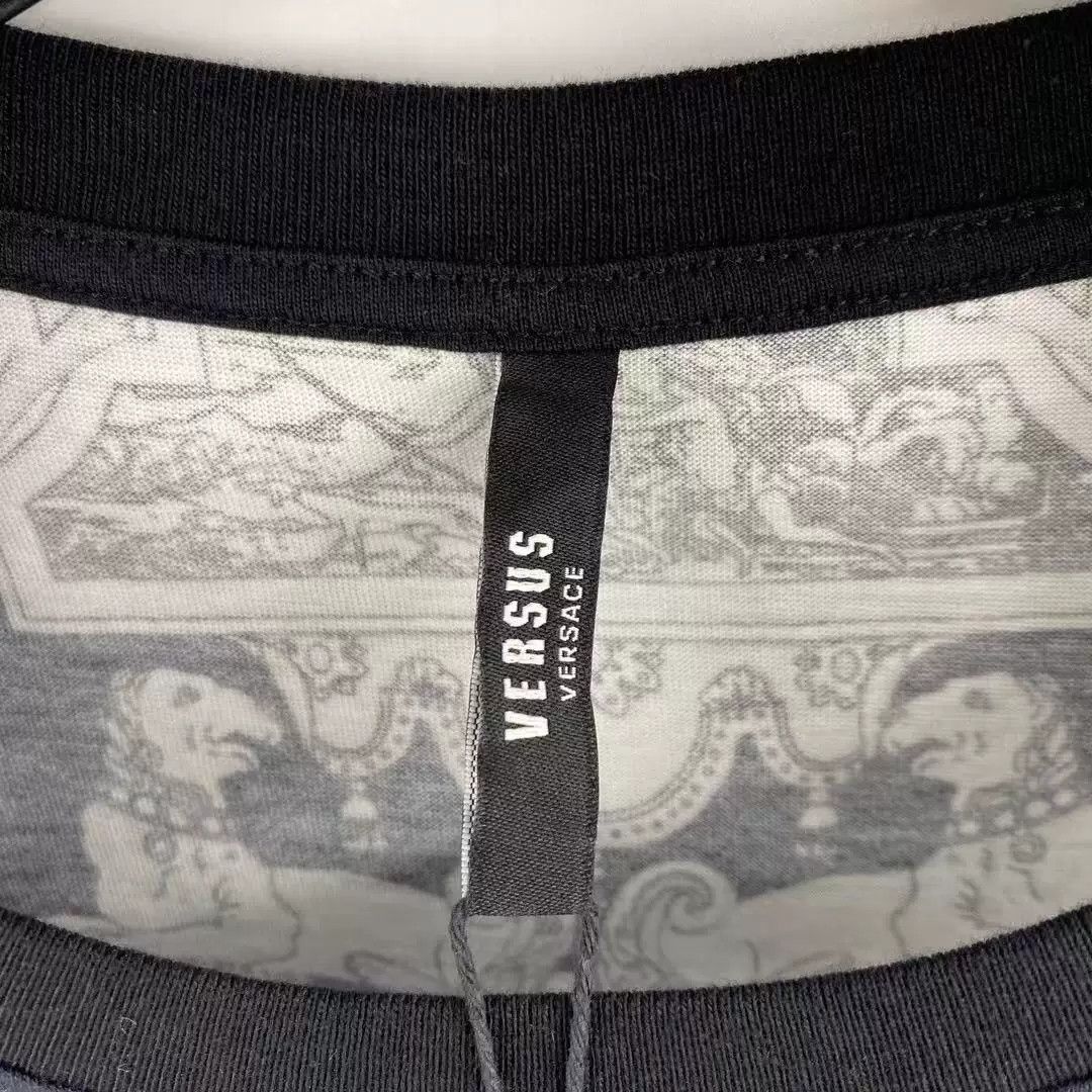 Versace Versace T-Shirt M Men Size US M / EU 48-50 / 2 - 3 Thumbnail