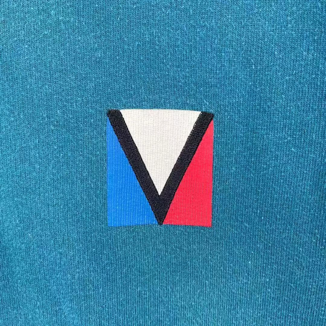 Louis Vuitton Louis Vuitton Hoodie XL Men Size US XL / EU 56 / 4 - 5 Thumbnail