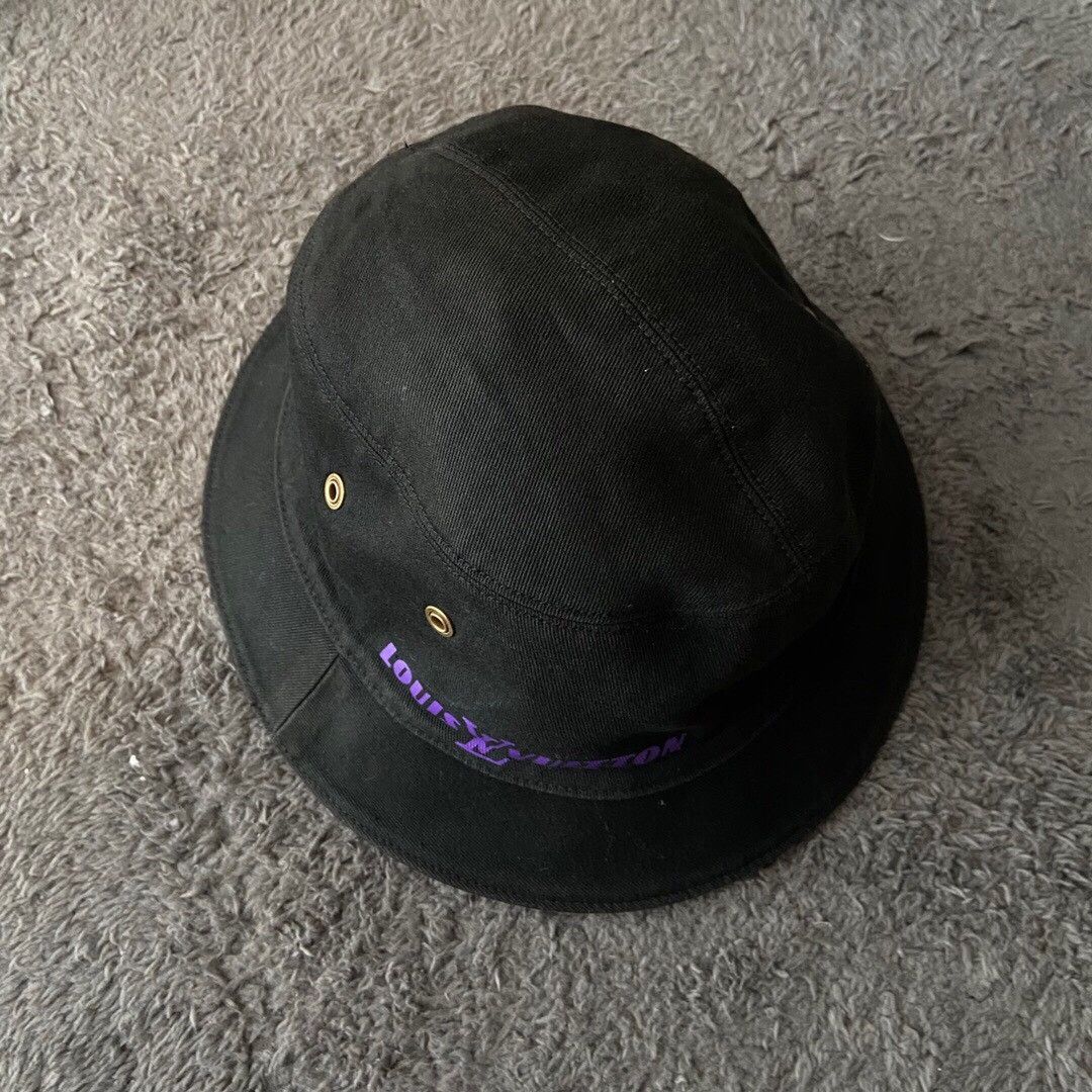 Louis Vuitton Louis Vuitton Purple Hat 36 Men Size ONE SIZE - 6 Thumbnail
