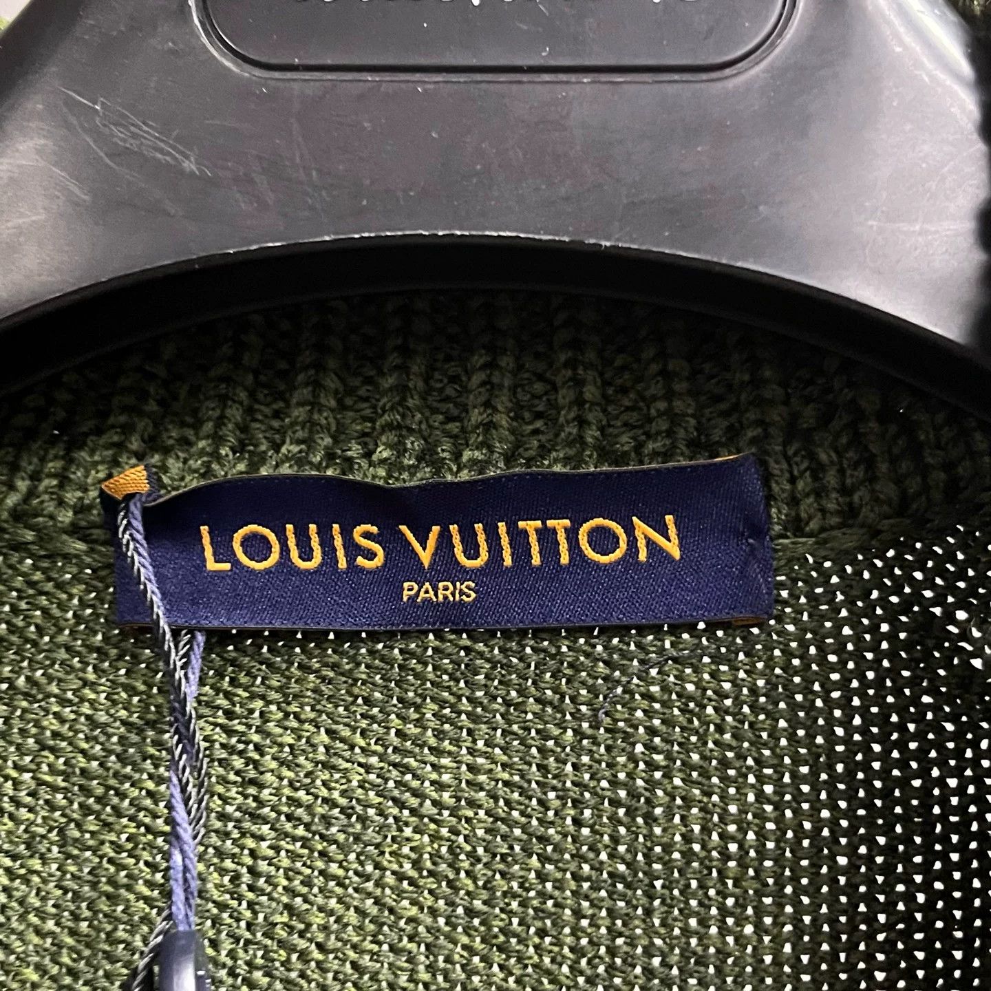 Louis Vuitton Louis Vuitton Collab Graphic Green T-Shirt M Women Size M / US 6-8 / IT 42-44 - 3 Thumbnail