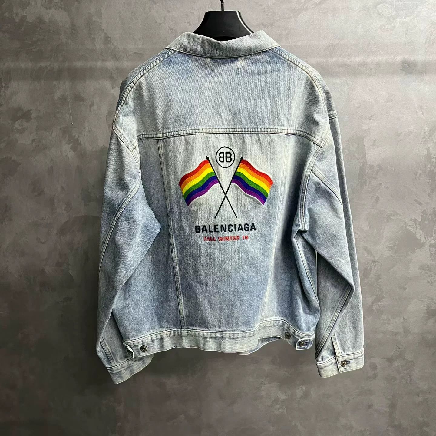Balenciaga Balenciaga Retro Blue Hoodie 34 Men Size US XS / EU 42 / 0 - 5 Thumbnail