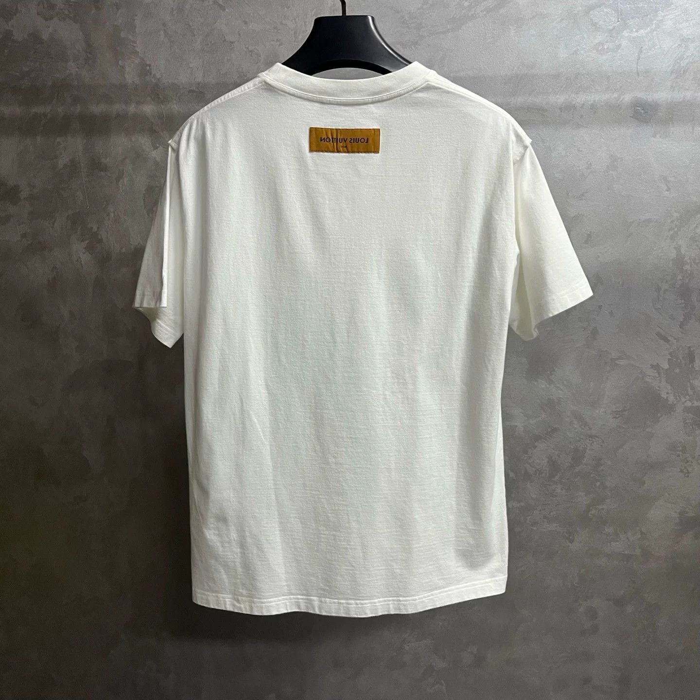 Louis Vuitton Louis Vuitton Retro White T-Shirt L Women Size L / US 10 / IT 46 - 5 Thumbnail