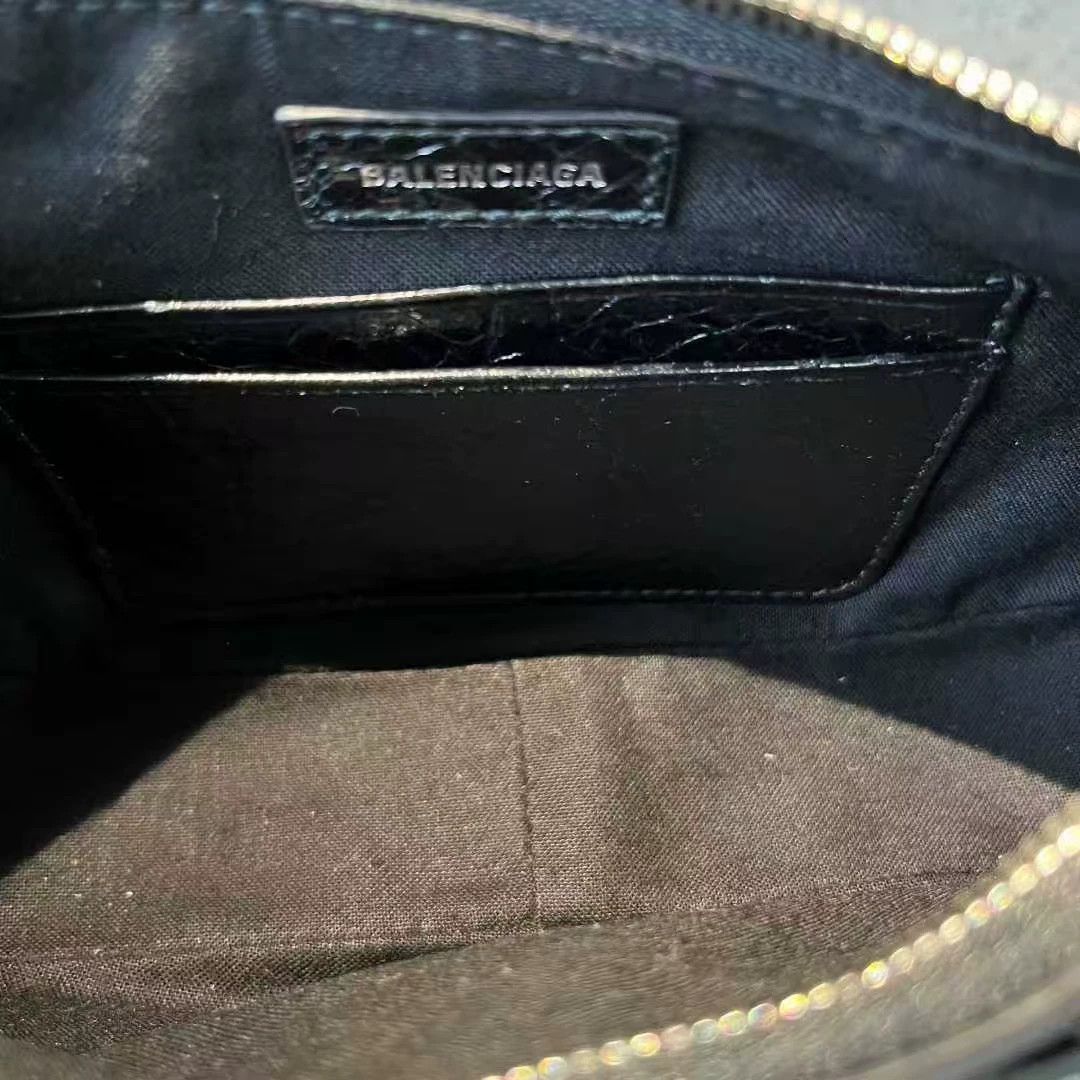 Balenciaga Balenciaga Black Shoulder Bag Women Size ONE SIZE - 4 Thumbnail