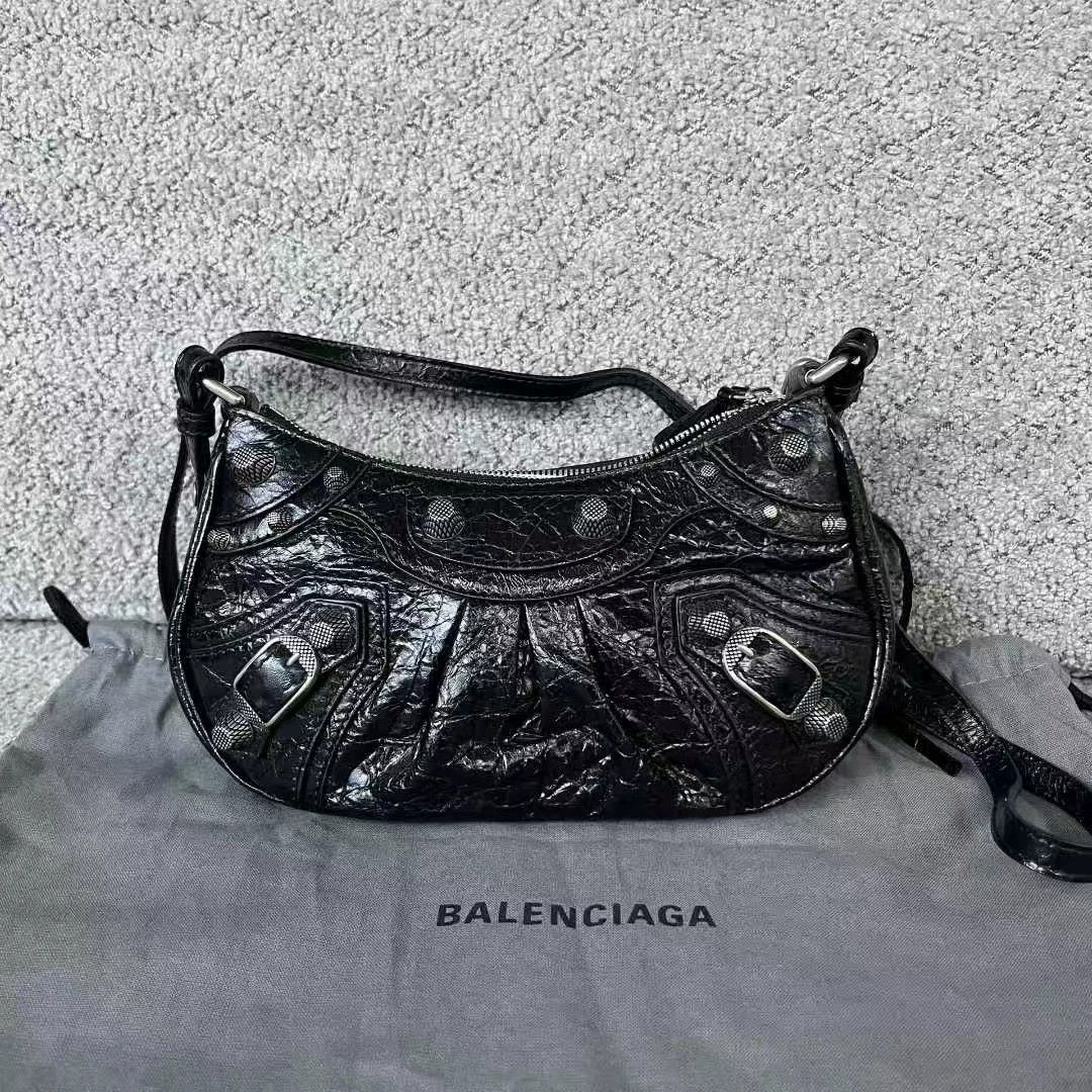 Balenciaga Balenciaga Black Shoulder Bag Women Size ONE SIZE - 2 Thumbnail