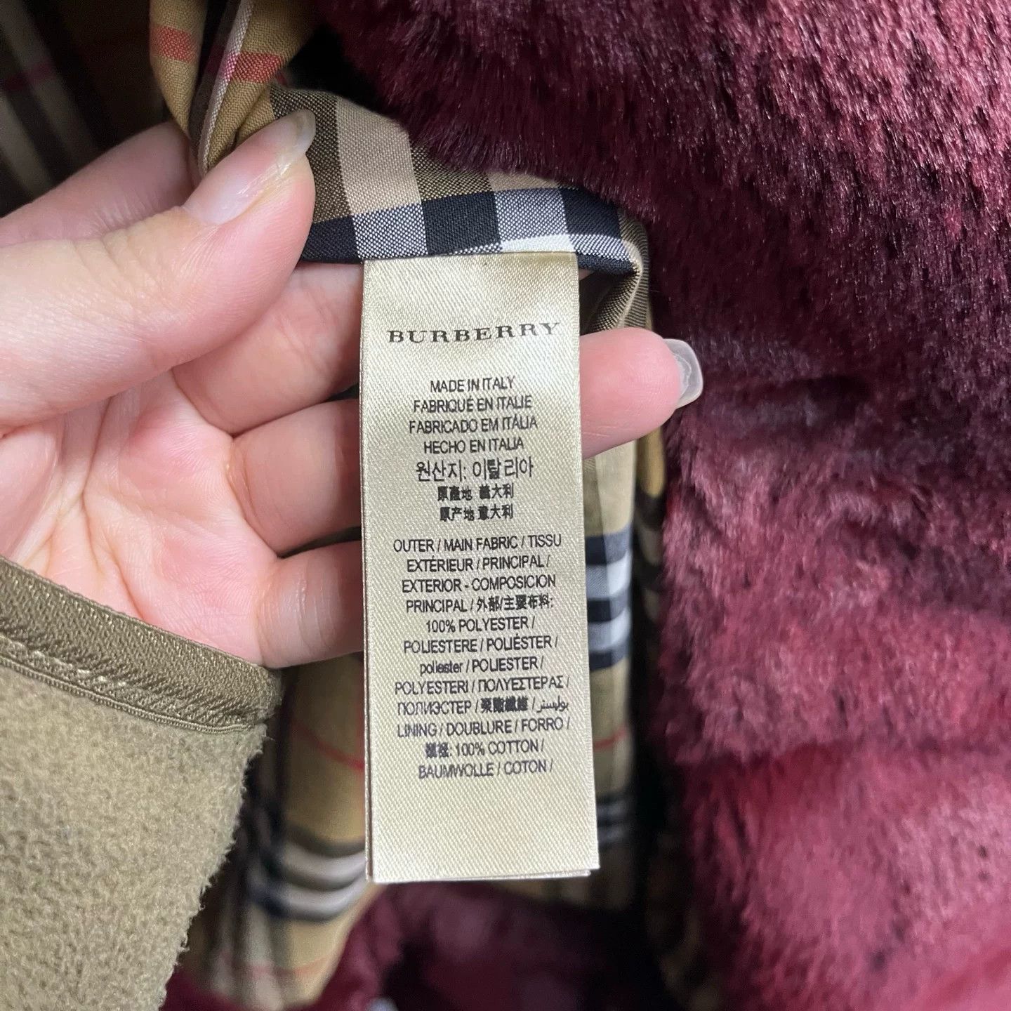 Burberry Burberry Fur Plaid Red T-Shirt XS Women Size XS / US 0-2 / IT 36-38 - 2 Thumbnail