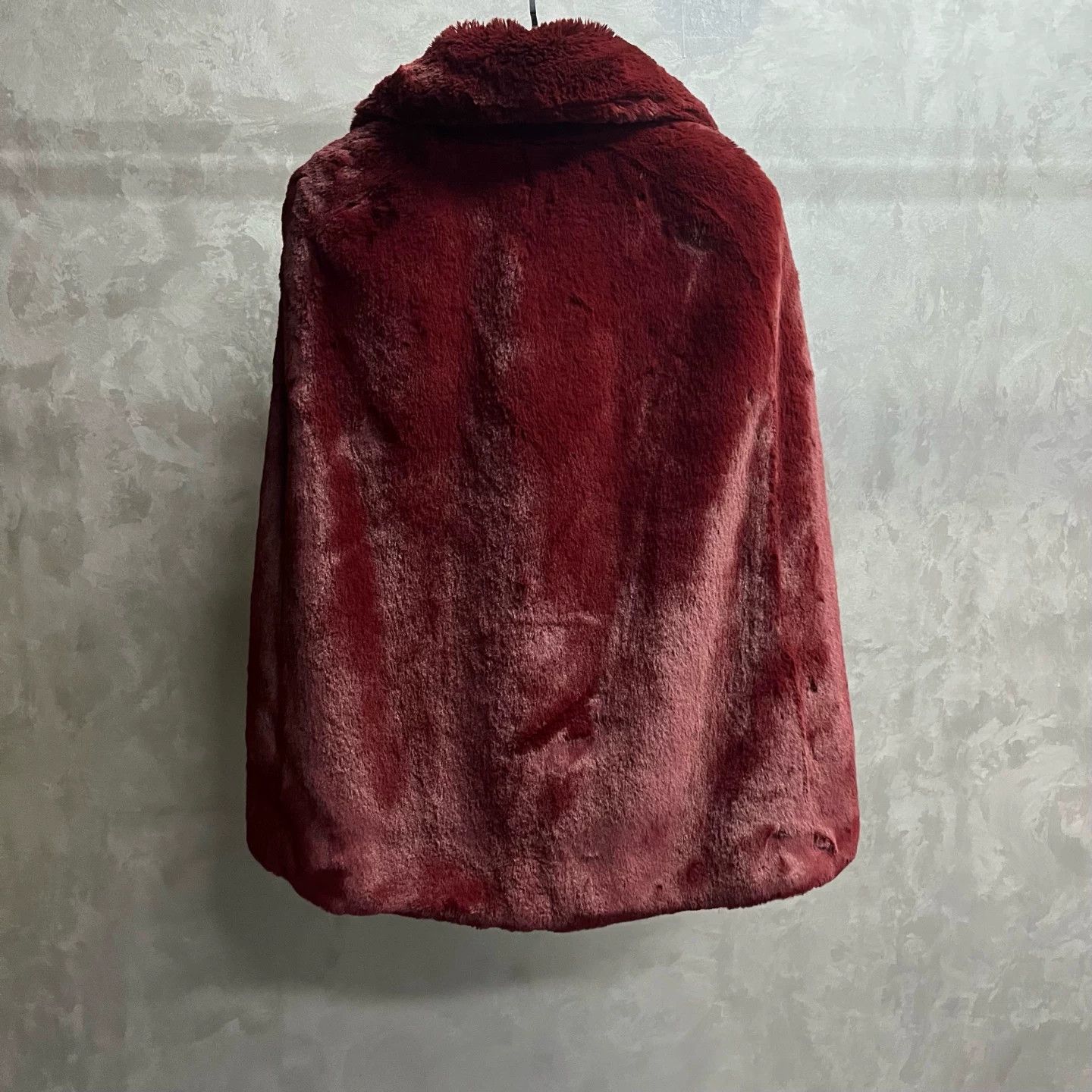 Burberry Burberry Fur Plaid Red T-Shirt XS Women Size XS / US 0-2 / IT 36-38 - 5 Thumbnail