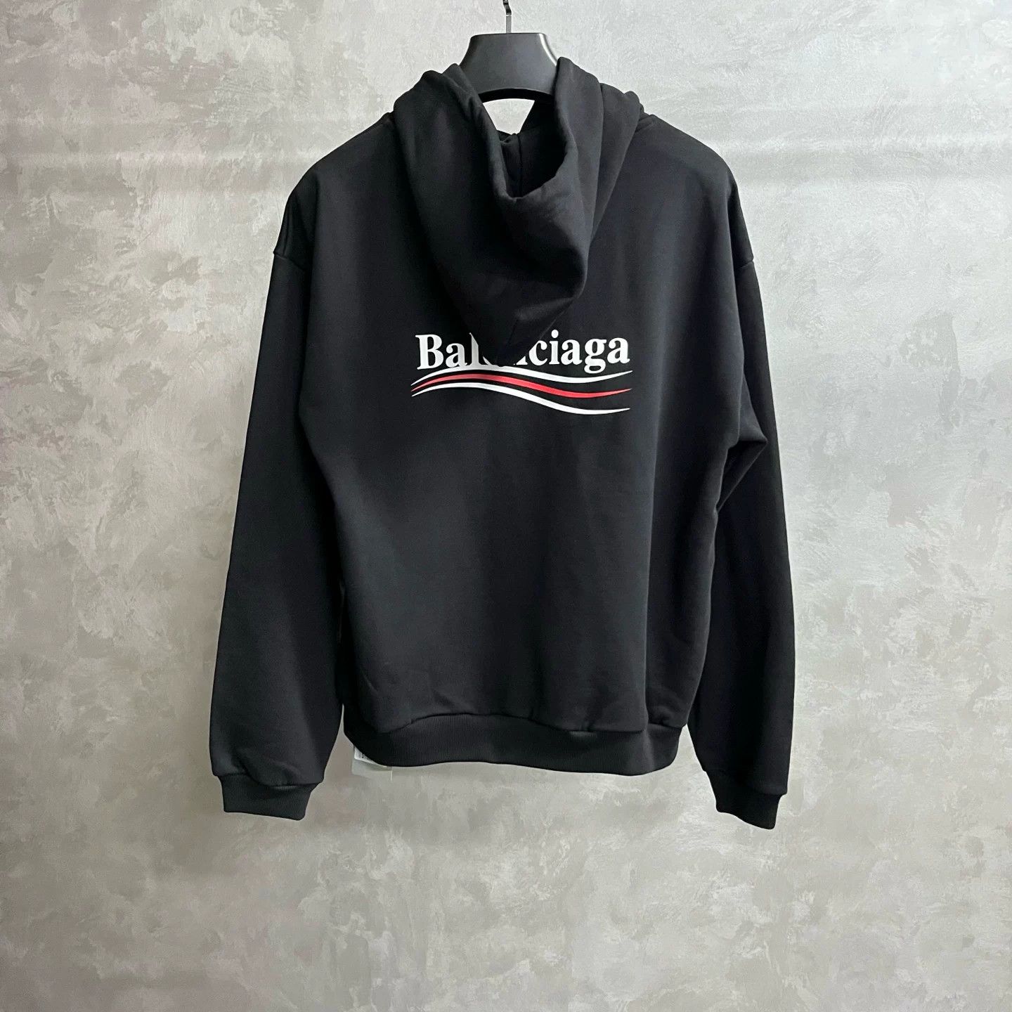 Balenciaga Balenciaga Retro Printed Black Hoodie XXS Men Size US XXS / EU 40 - 5 Thumbnail