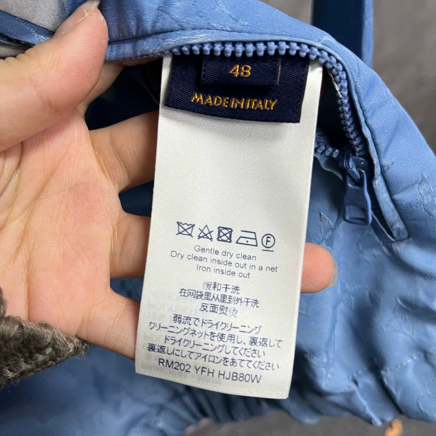 Louis Vuitton Retro Blue T-Shirt 48 Women