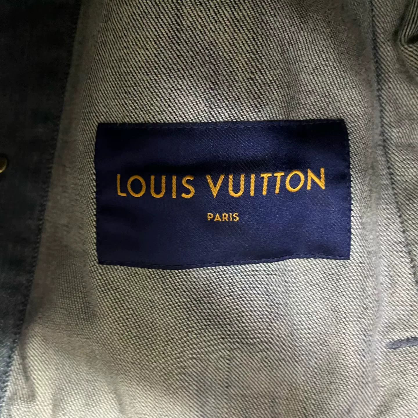 Louis Vuitton Louis Vuitton Casual Denim Blue T-Shirt 50 Women Size XL / US 12-14 / IT 48-50 - 2 Thumbnail