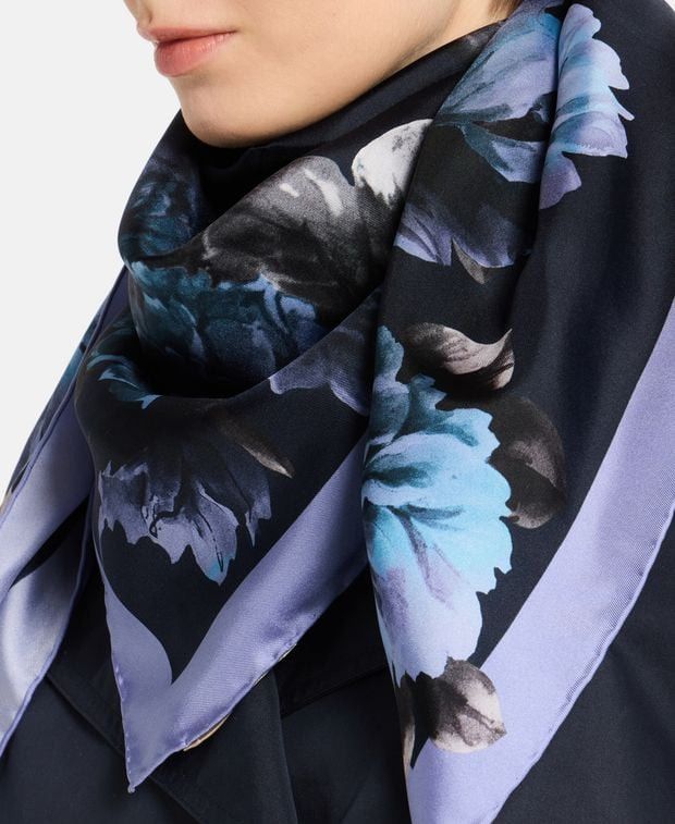 Elie Saab Silk square scarf Size ONE SIZE - 2 Thumbnail