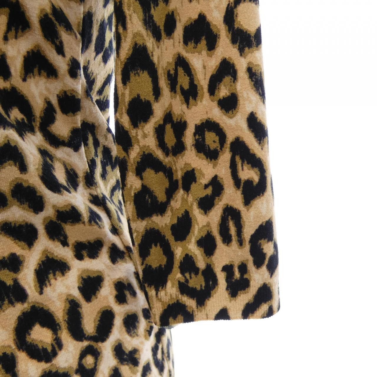Other Other Blumarine Tops Others Tops DUTY FREE for USA Size ONE SIZE - 7 Thumbnail