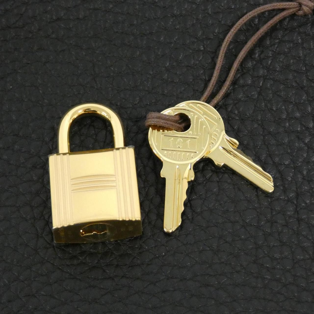 Hermes Hermes Hermes Picotin Lock MM Clemence Bag Leather Handbag W DUTY FREE for USA Size ONE SIZE - 4 Thumbnail