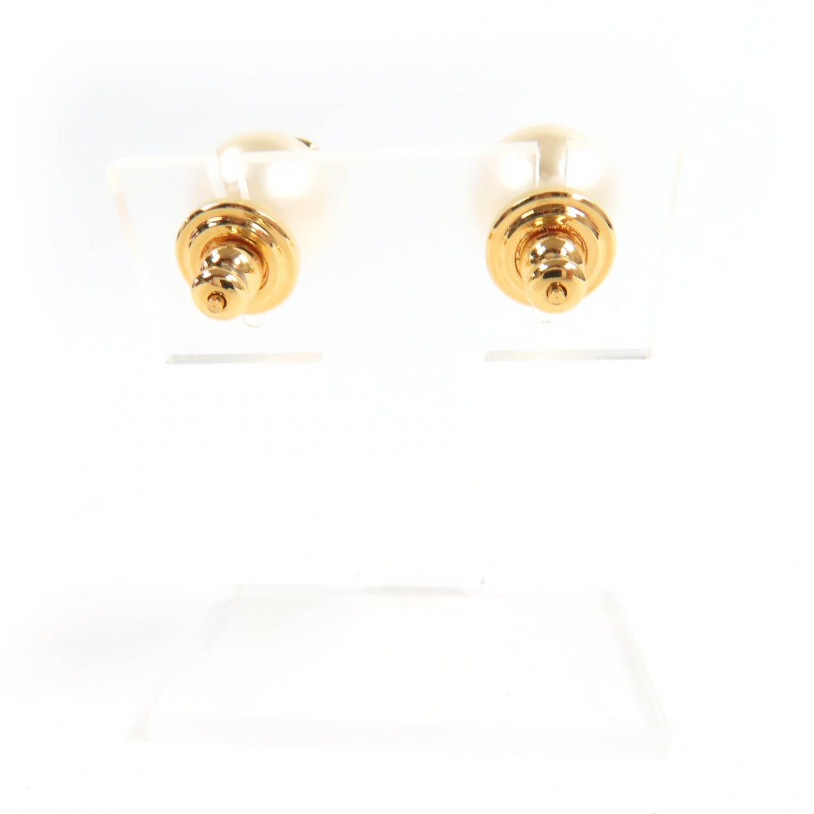 Valentino Valentino Valentino Garavani Pierce V Logo Pearl Earrings Metal Earrings DUTY FREE for USA Size ONE SIZE - 4 Thumbnail