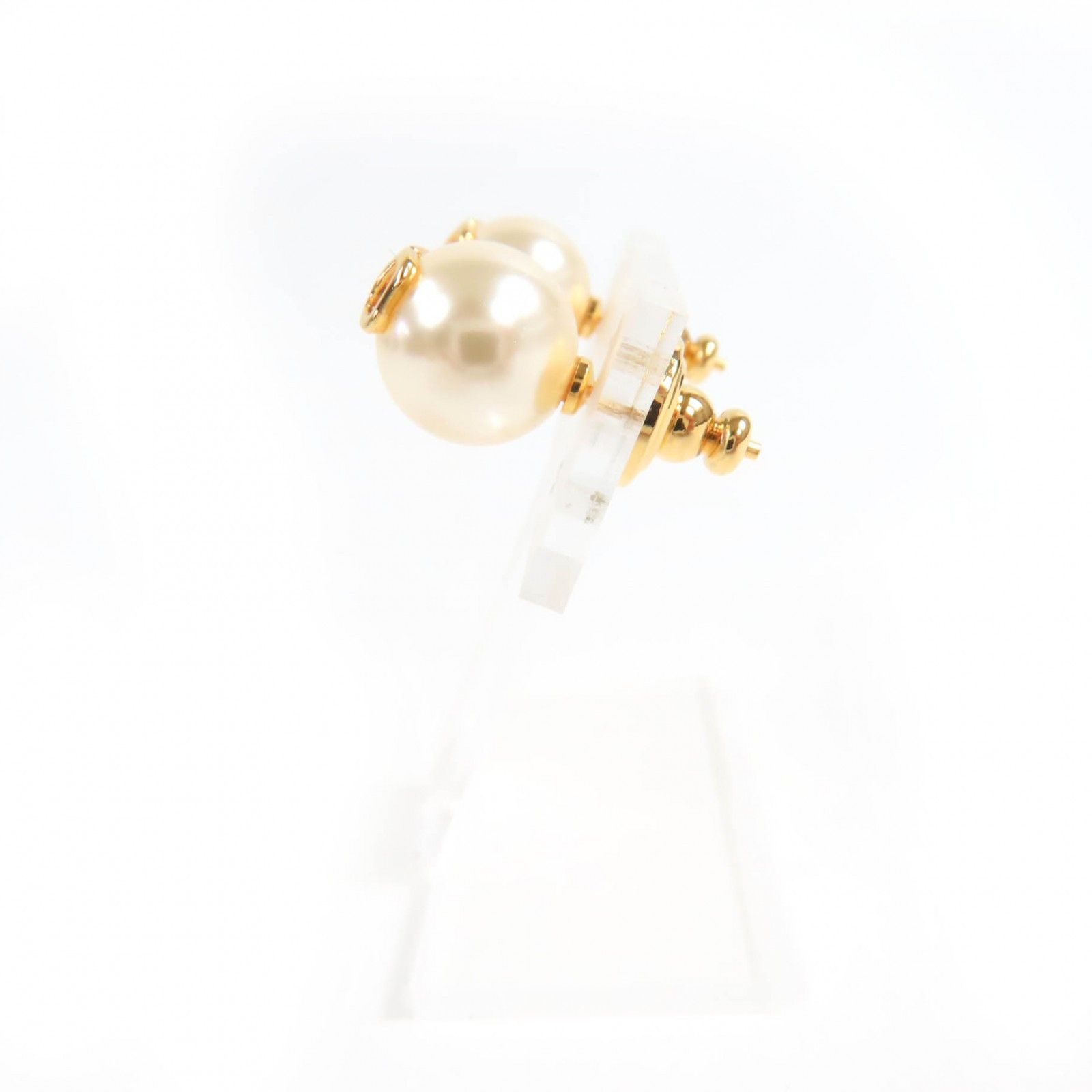 Valentino Valentino Valentino Garavani Pierce V Logo Pearl Earrings Metal Earrings DUTY FREE for USA Size ONE SIZE - 3 Thumbnail