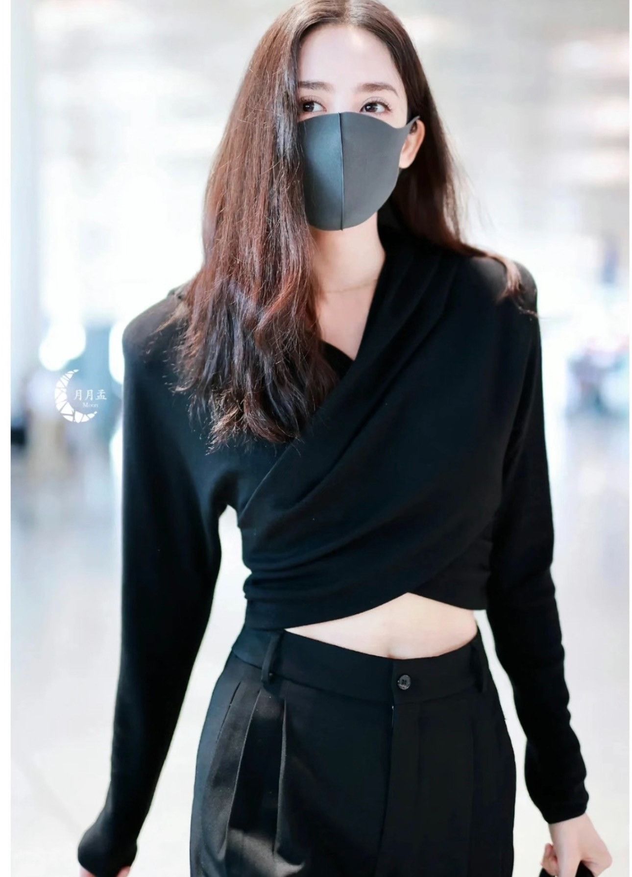 Saint Laurent Paris Saint Laurent Black Wool Cropped Wrap Top Size M / US 6-8 / IT 42-44 - 3 Thumbnail