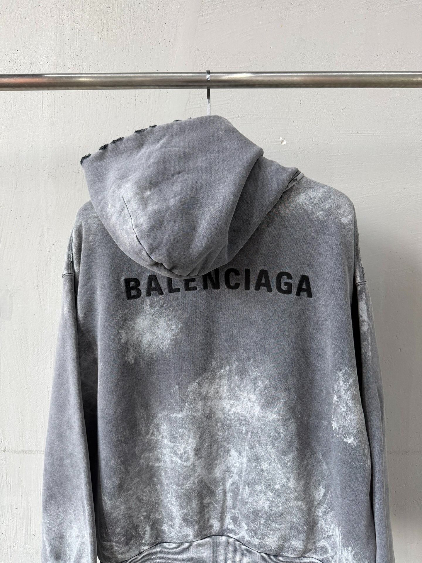 Saint Laurent Paris Balenciaga Gray Tie-Dye Logo Hoodie Size US S / EU 44-46 / 1 - 4 Thumbnail