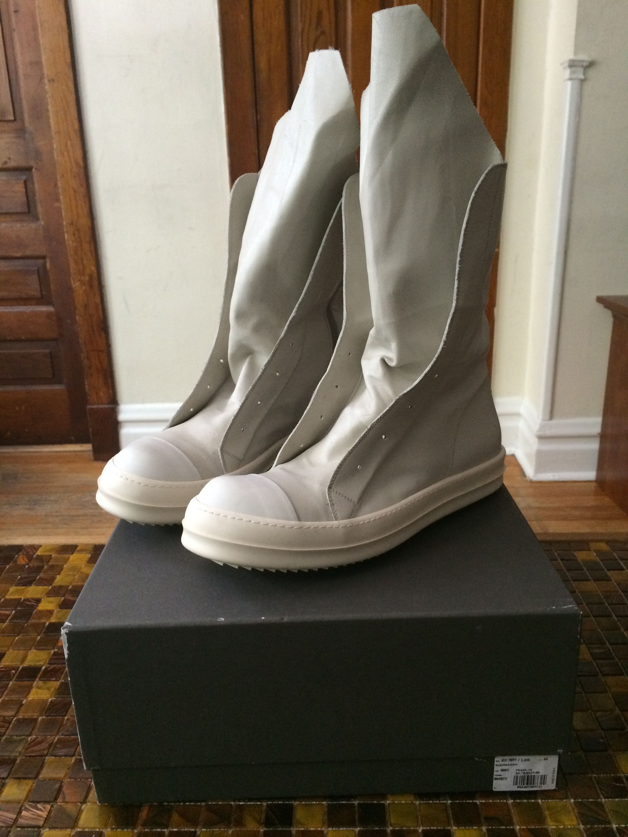 Pearl Ramones Boots