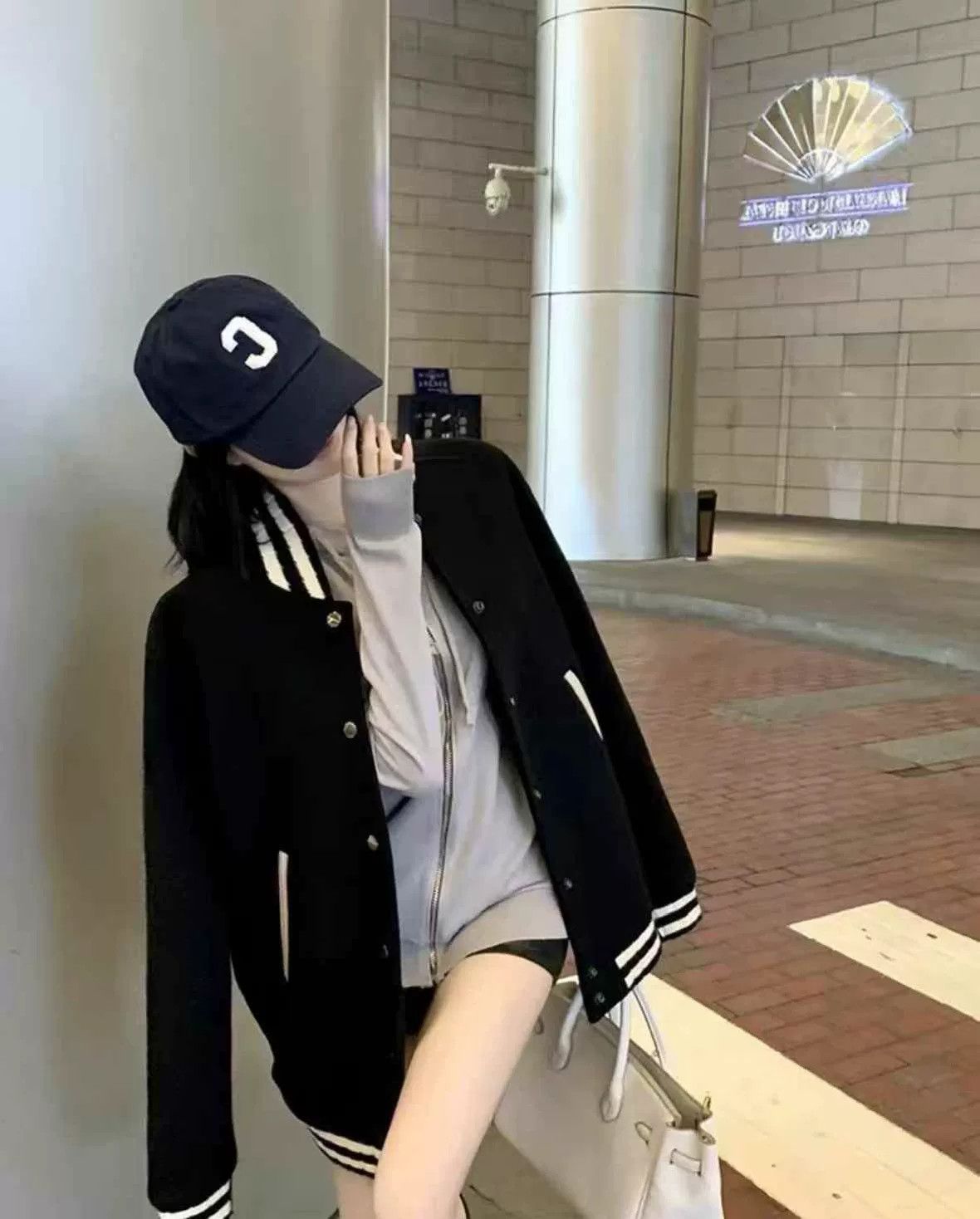 Saint Laurent Paris Saint Laurent Black Signature Baseball Jacket Size US S / EU 44-46 / 1 - 7 Thumbnail
