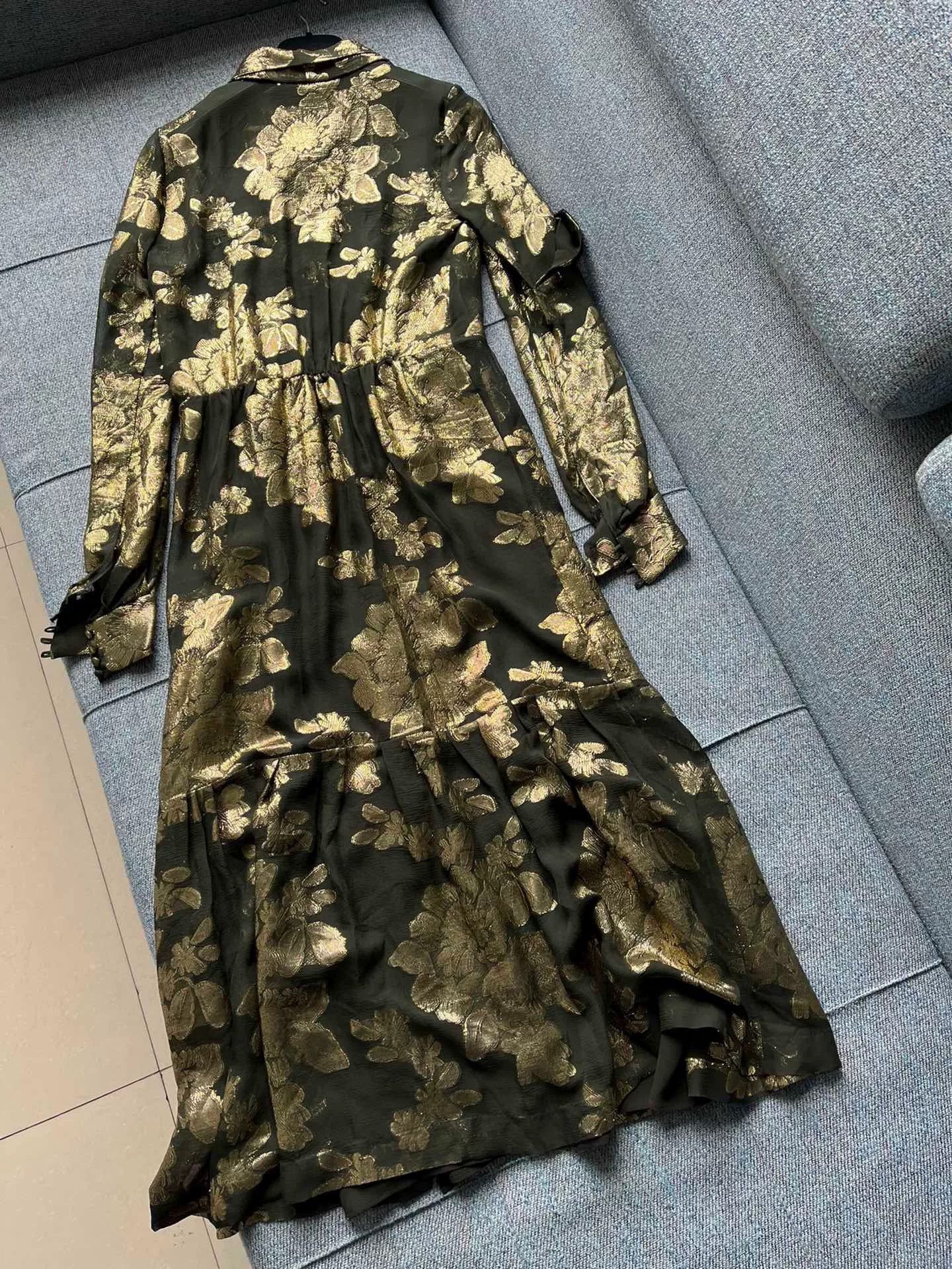Saint Laurent Paris Saint Laurent Runway Black Gold Silk Dress Size S / US 4 / IT 40 - 6 Thumbnail