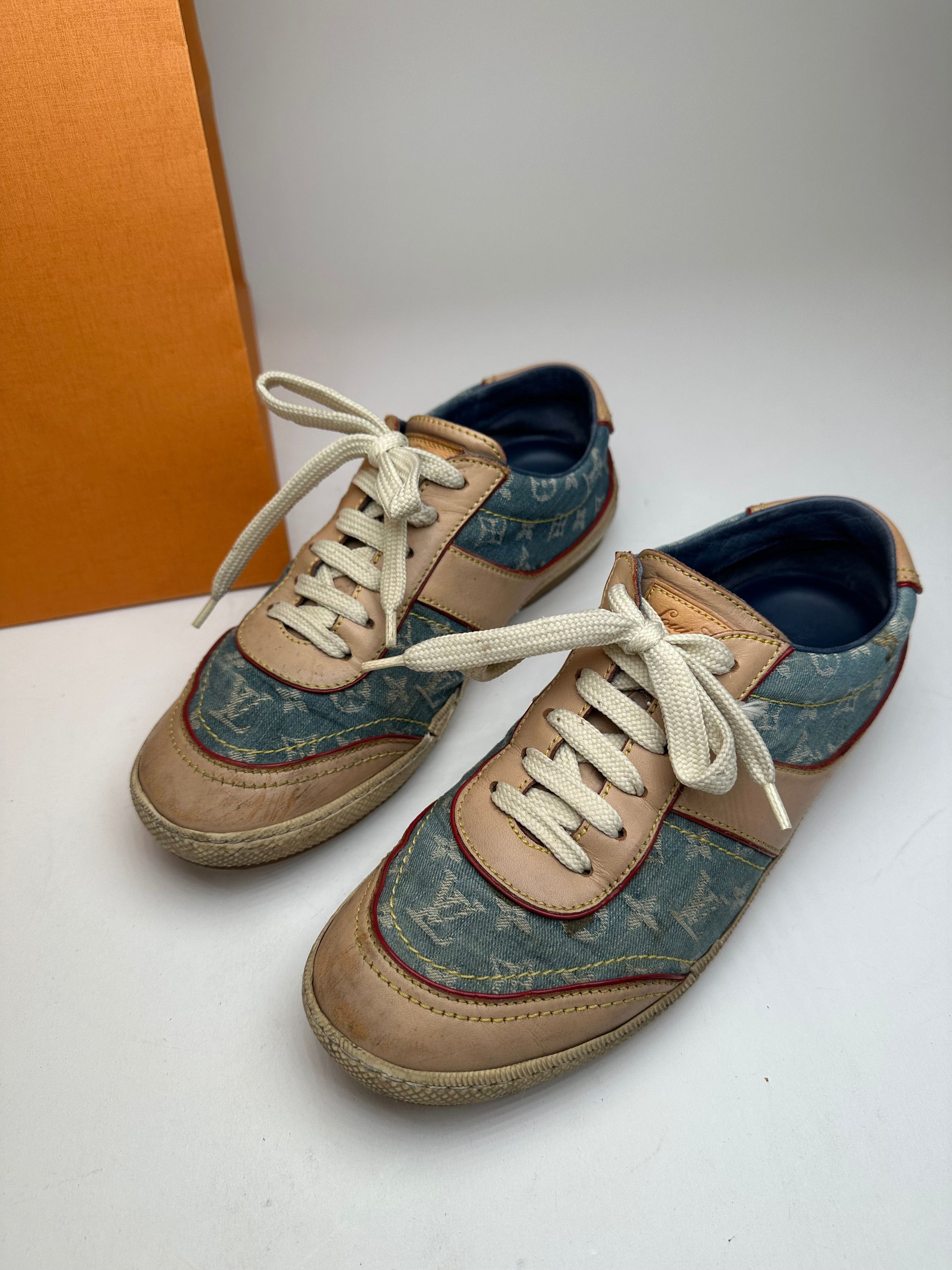 Louis Vuitton Vintage Monogram Denim Leather Sneaker Blue EU36 Size US 5 / IT 35 - 2 Thumbnail