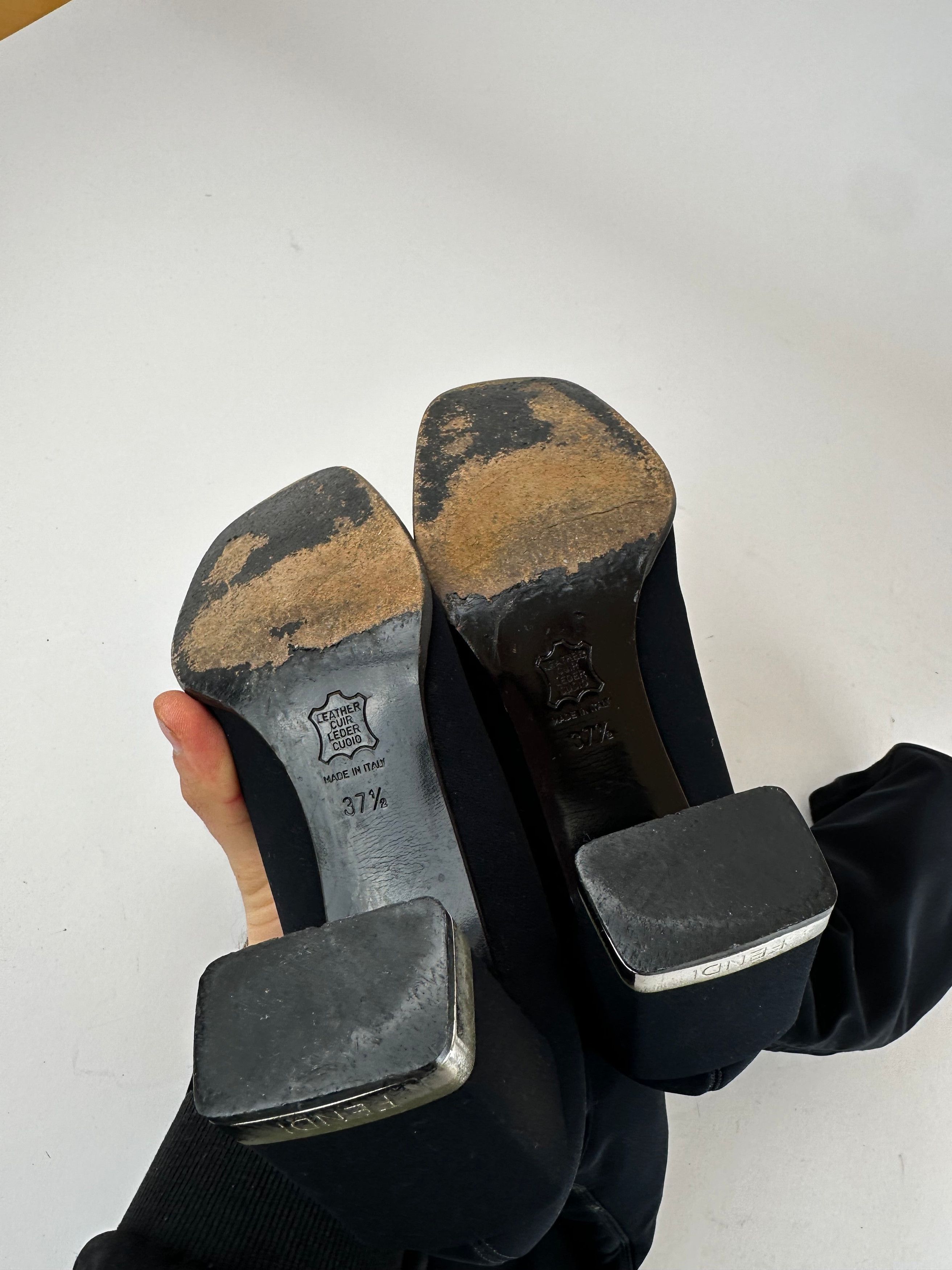 Fendi Vintage Synthetic Heeled Boots Black EU37 Size US 6.5 / IT 36.5 - 9 Thumbnail