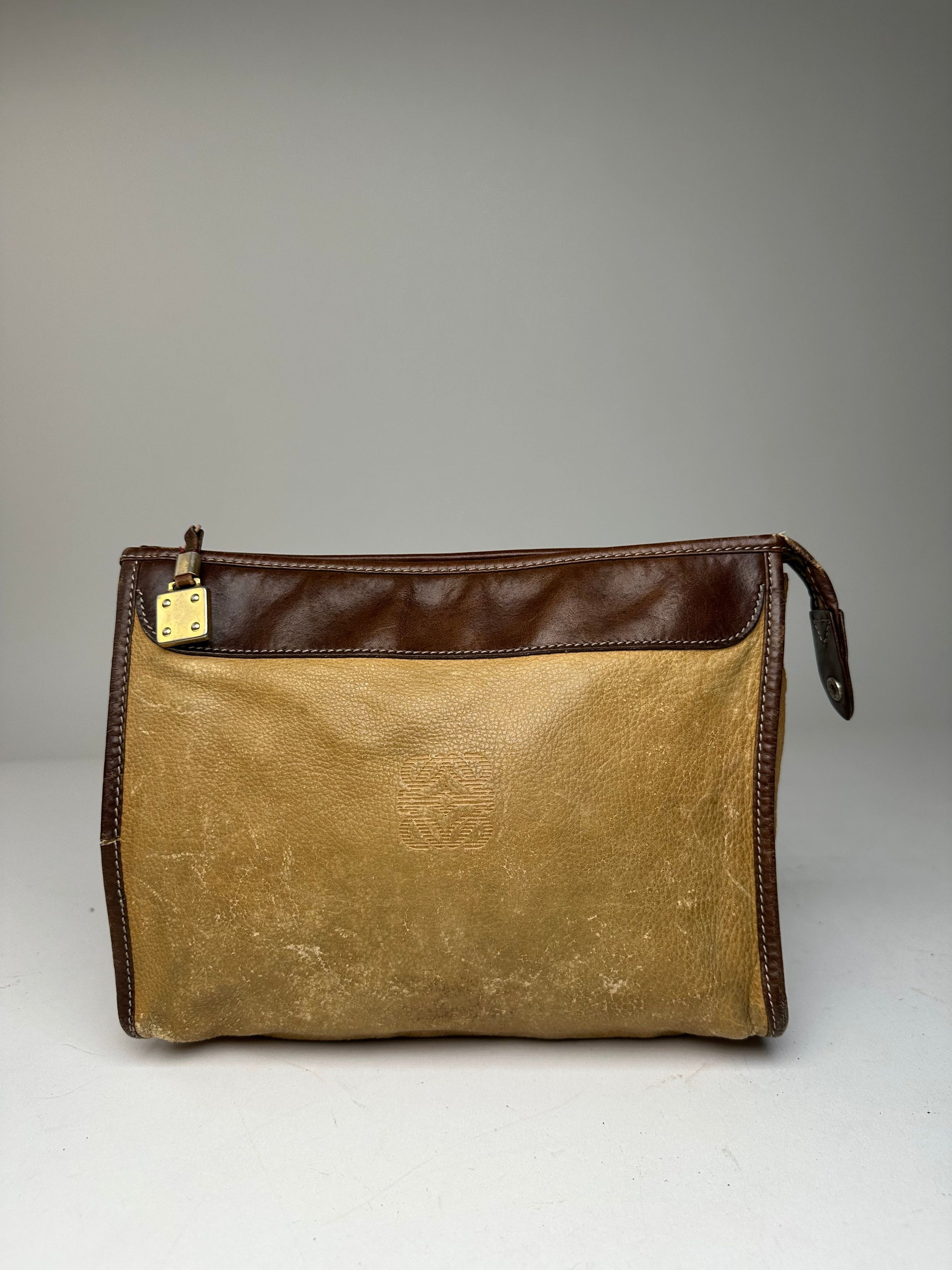 Loewe Vintage Camel Leather Suede Anagram Clutch Size ONE SIZE - 11 Thumbnail