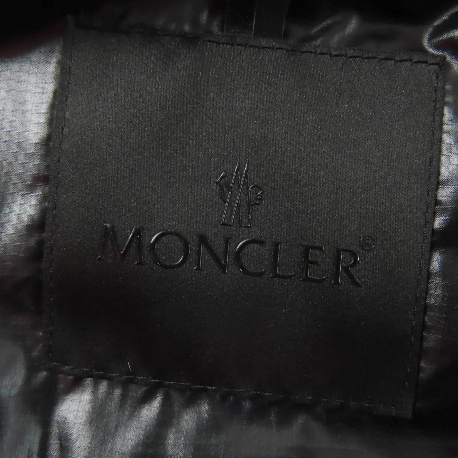Moncler Moncler Moncler ALITERSE down vest Textile Outerwear DUTY FREE for USA Size ONE SIZE - 9 Thumbnail