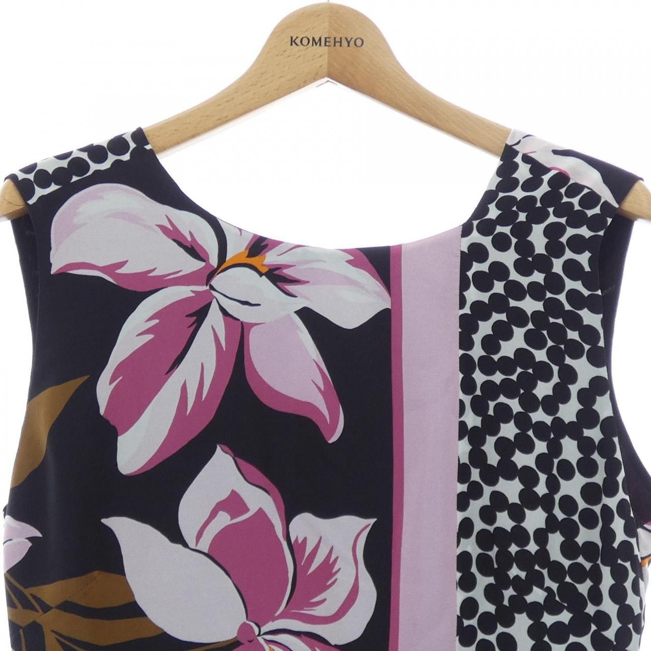 Salvatore Ferragamo Salvatore Ferragamo Salvatore Ferragamo Silk Dress Textile Dresses DUTY FREE for USA Size ONE SIZE - 5 Thumbnail