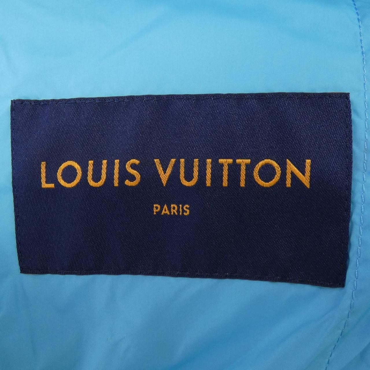 Louis Vuitton Louis Vuitton Louis Vuitton Monogram Flower Quilted Jacket Textile Outerwear HIB62ETYX DUTY FREE for USA Size ONE SIZE - 4 Thumbnail