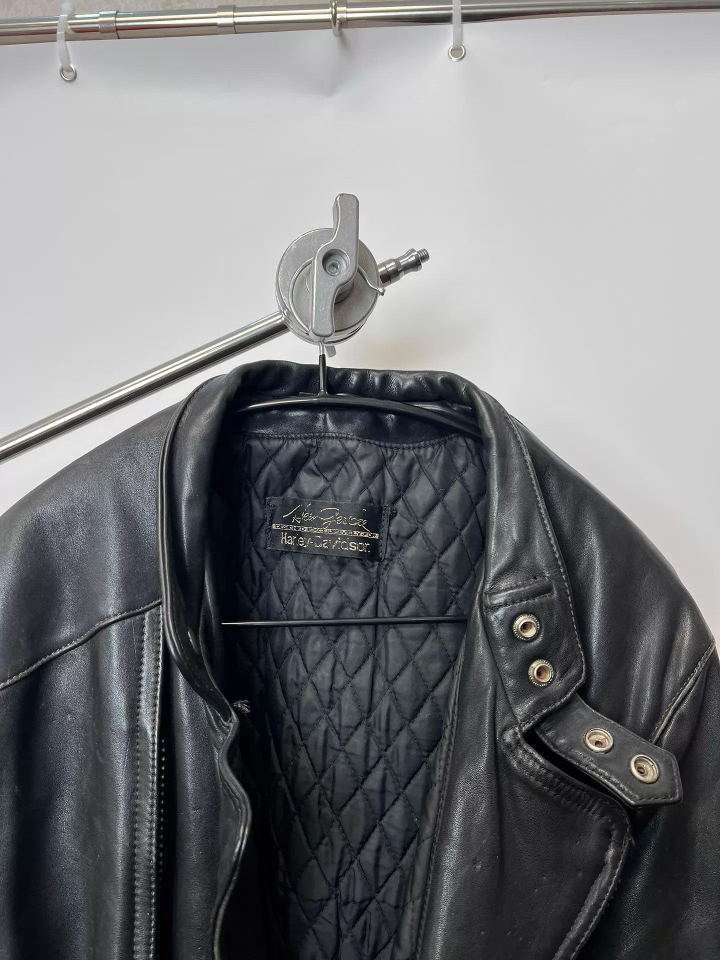 Harley Davidson Black Leather Jacket with Zip Pockets - Size L Size US L / EU 52-54 / 3 - 7 Thumbnail