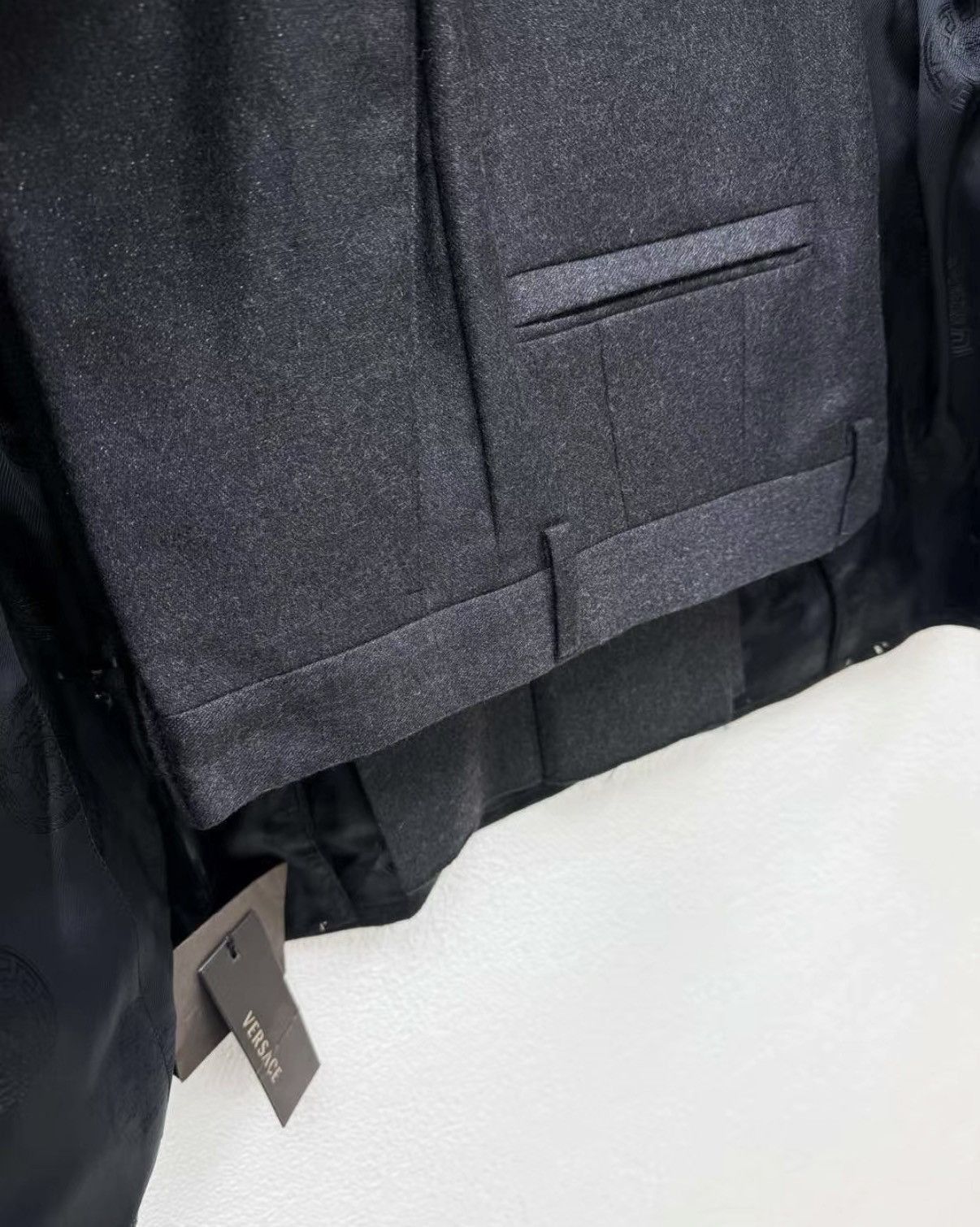Versace Black Single-Breasted Blazer - Size M Size US M / EU 48-50 / 2 - 5 Thumbnail
