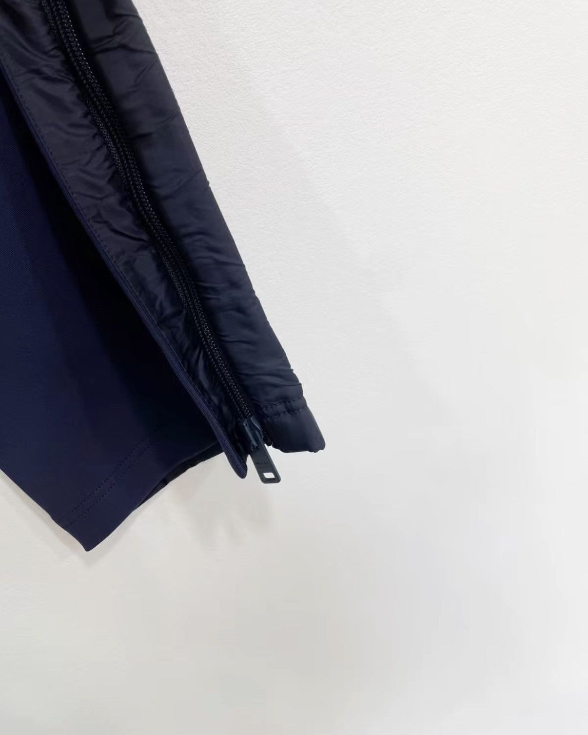 Prada Blue Casual Pants with Drawstring and Pockets Size US 30 / EU 46 - 4 Thumbnail