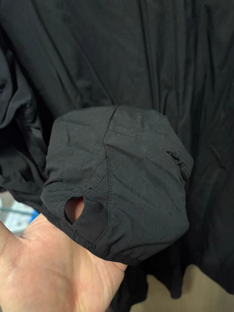 Acronym Black Lightweight Zip-Up Jacket Size US L / EU 52-54 / 3 - 4 Thumbnail