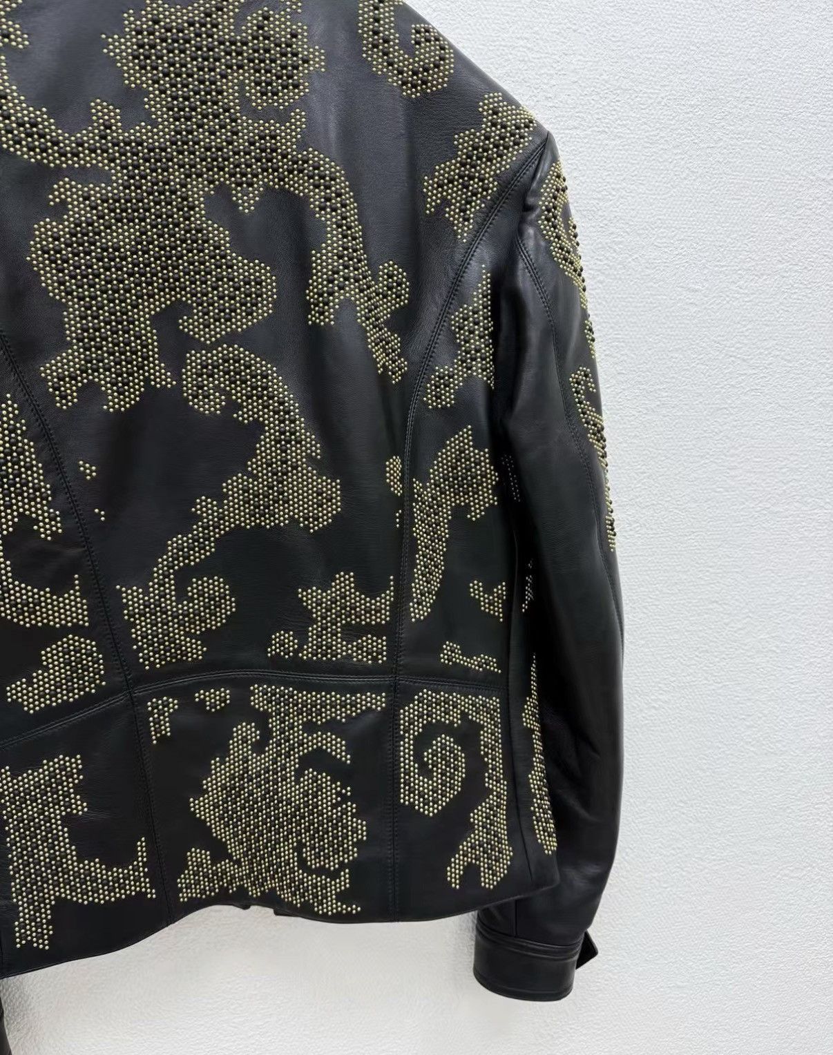 Roberto Cavalli Black Studded Pattern Leather Jacket Size S Size US S / EU 44-46 / 1 - 6 Thumbnail