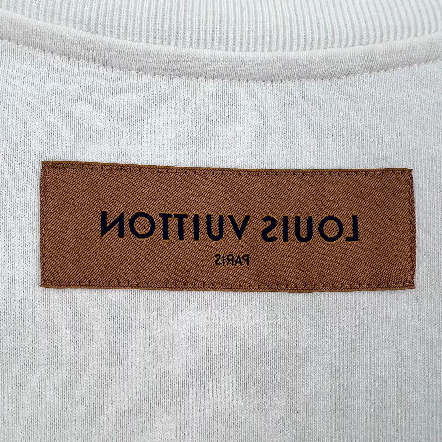 Louis Vuitton White Short Sleeve Graphic T-Shirt Size US M / EU 48-50 / 2 - 3 Thumbnail