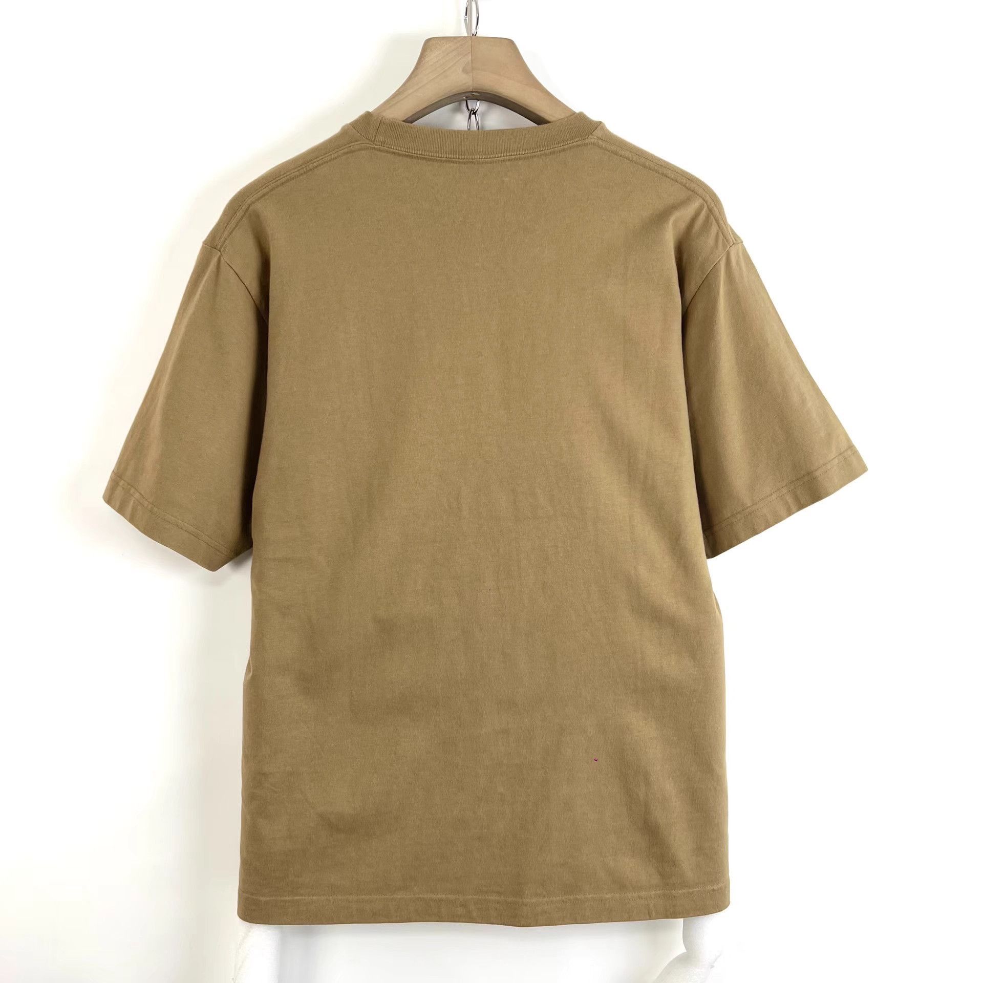Balenciaga Beige Short-Sleeve Graphic Tee Size US XS / EU 42 / 0 - 2 Thumbnail