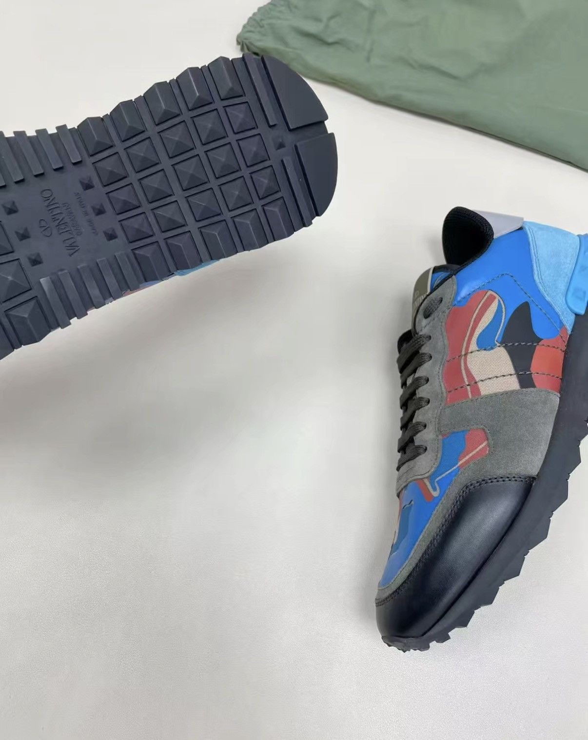 Valentino Blue Camouflage Low-Top Sneakers Size 8.5 Size US 8.5 / EU 41-42 - 5 Thumbnail
