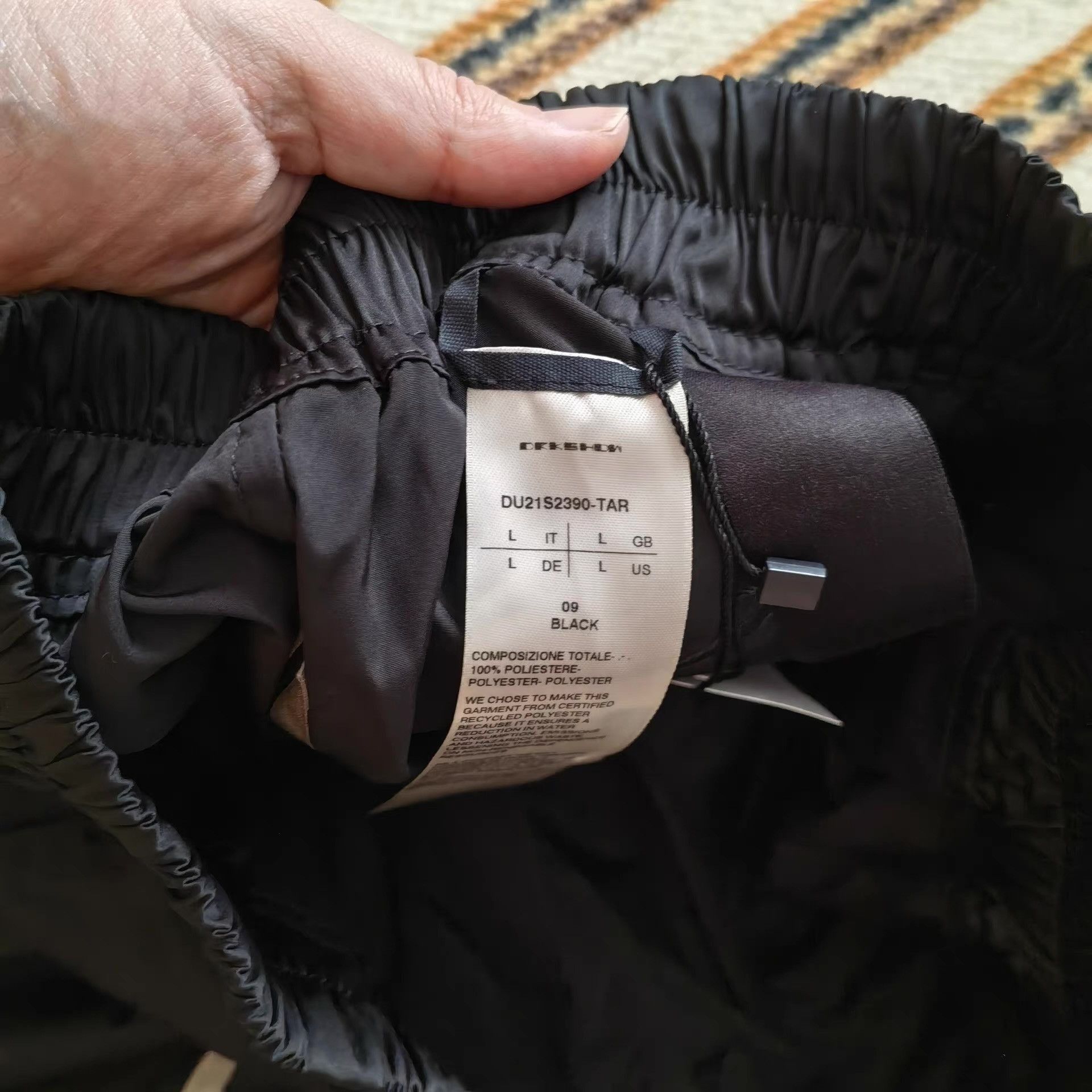 Rick Owens Black Casual Shorts with Drawstring Size US 36 / EU 52 - 2 Thumbnail