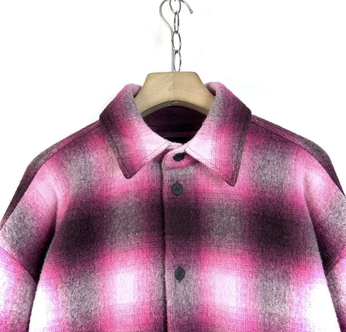 Balenciaga Pink Plaid Long Sleeve Button Up Shirt Size US M / EU 48-50 / 2 - 3 Thumbnail