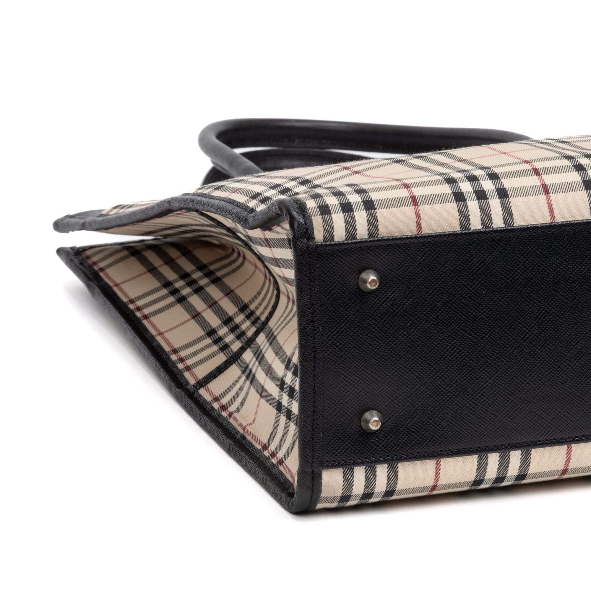 Burberry Slip Pocket Vertical Tote Size ONE SIZE - 7 Thumbnail