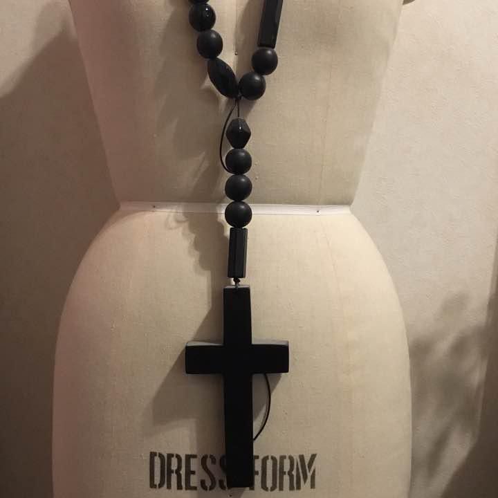 Number (N)ine Number nine wood x stone necklace Big Rosario | Grailed 