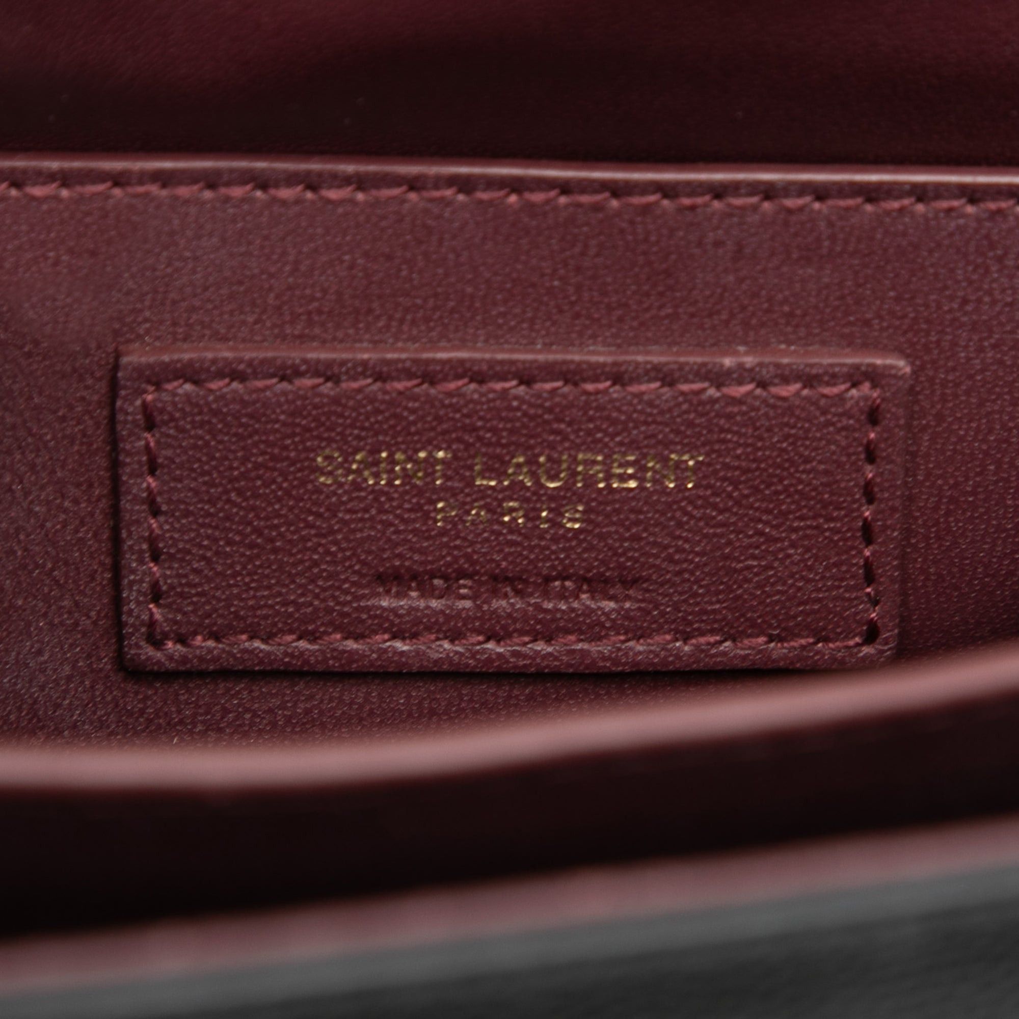 Saint Laurent Paris Medium Grain de Poudre Classic Monogram Cassandra Top Handle Bag Size ONE SIZE - 5 Thumbnail