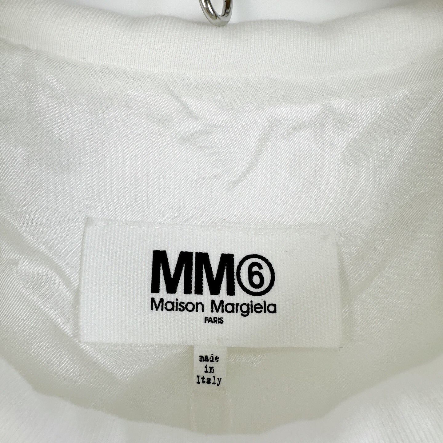 MM6 MM6 White Satin Short-Sleeve Top Size M / US 6-8 / IT 42-44 - 4 Thumbnail