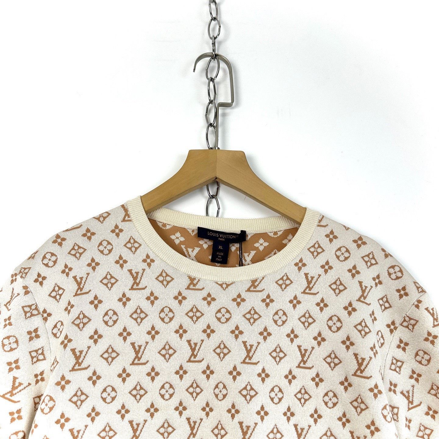 Louis Vuitton LV Laser-Cut Logo Silk Round Neck T-Shirt Size US XL / EU 56 / 4 - 3 Thumbnail
