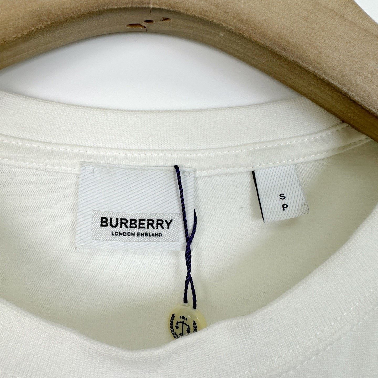Burberry Burberry White Pocket Check T-Shirt Size S / US 4 / IT 40 - 4 Thumbnail