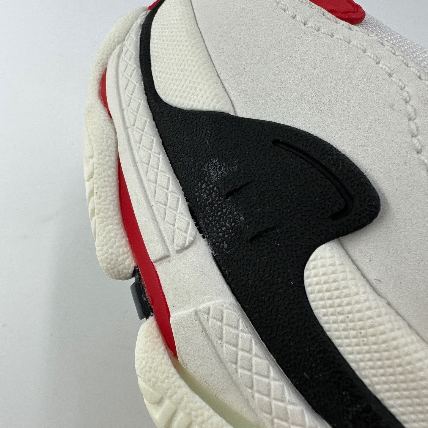 Balenciaga Balenciaga Triple Gray Red Women's Dad Shoes 36 Size US 5 / IT 35 - 8 Thumbnail