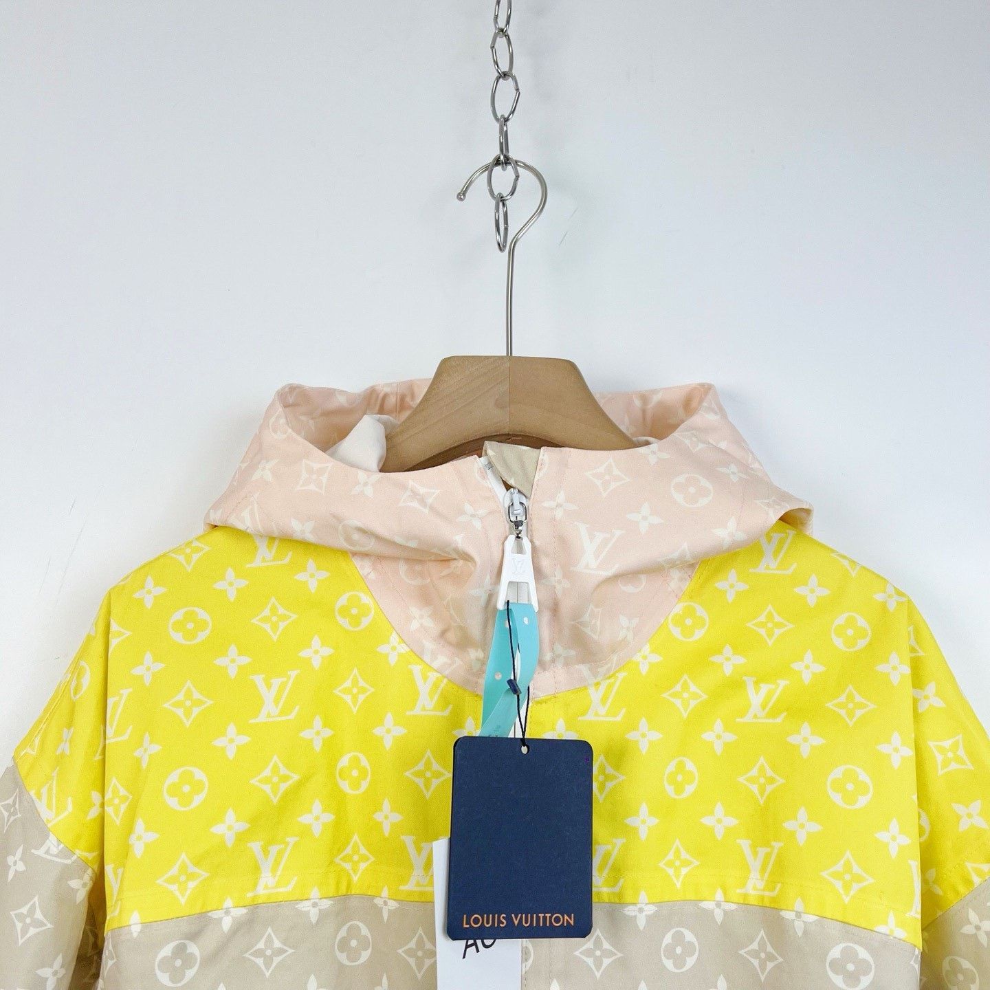 Louis Vuitton Louis Vuitton Brown Logo Colorblock Parka Size XS / US 0-2 / IT 36-38 - 2 Thumbnail