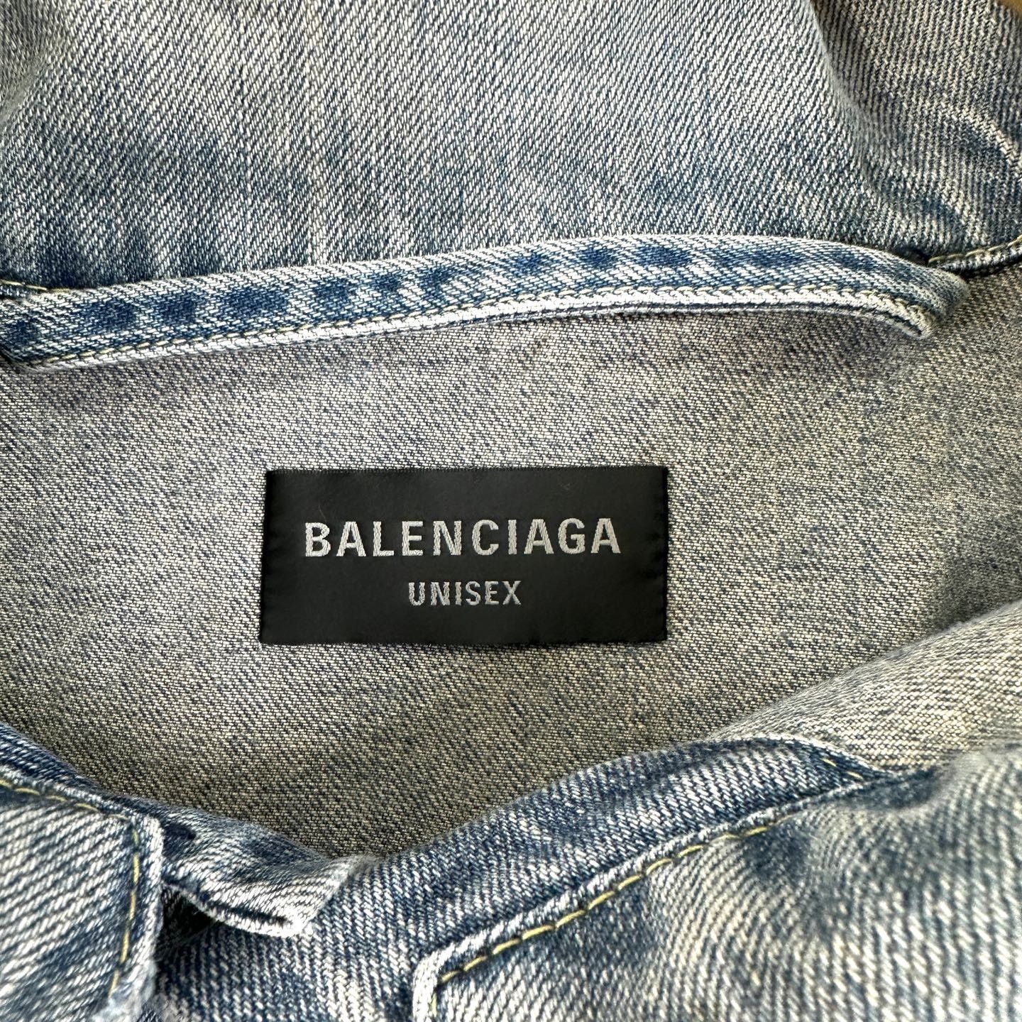 Balenciaga Balenciaga Washed Distressed Denim Jacket Size S / US 4 / IT 40 - 4 Thumbnail