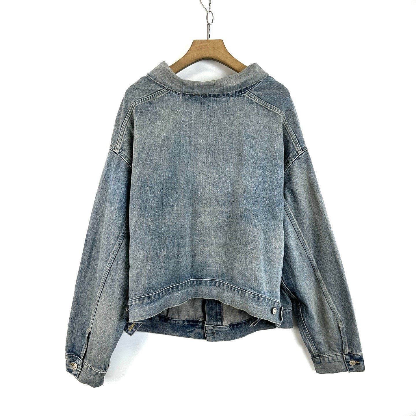 Balenciaga Balenciaga Washed Distressed Denim Jacket Size S / US 4 / IT 40 - 2 Thumbnail