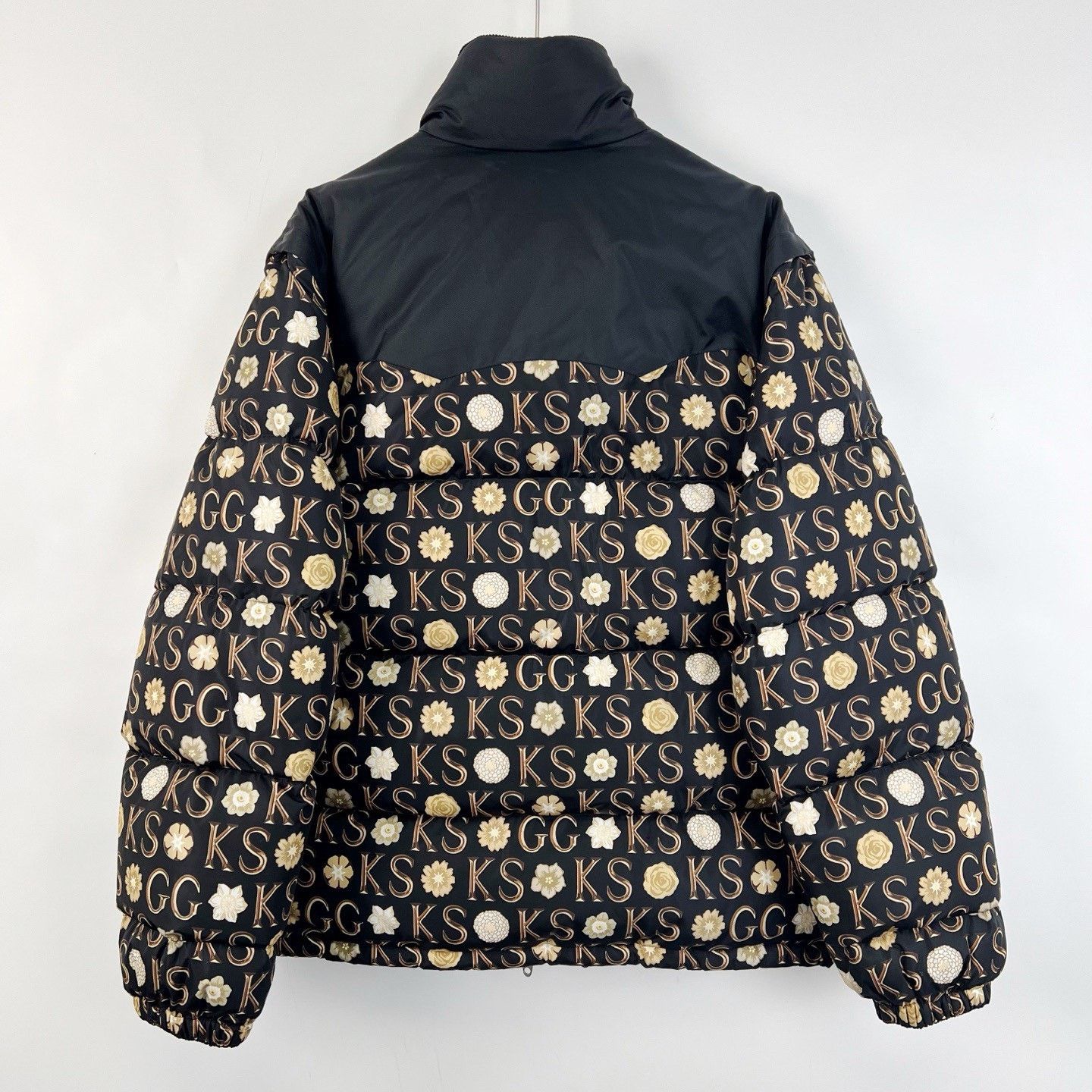 Gucci Gucci x Ken Scott Logo Print Down Jacket Size US S / EU 44-46 / 1 - 2 Thumbnail